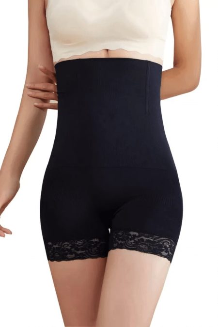 Shapewear shorts med spetskant och hög midja