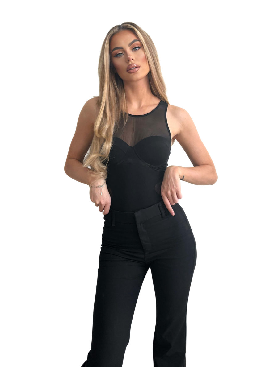 Svart string bodysuit med vadderade kupor - TopLady